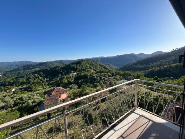Casa in vendita a Groppo, Sesta Godano