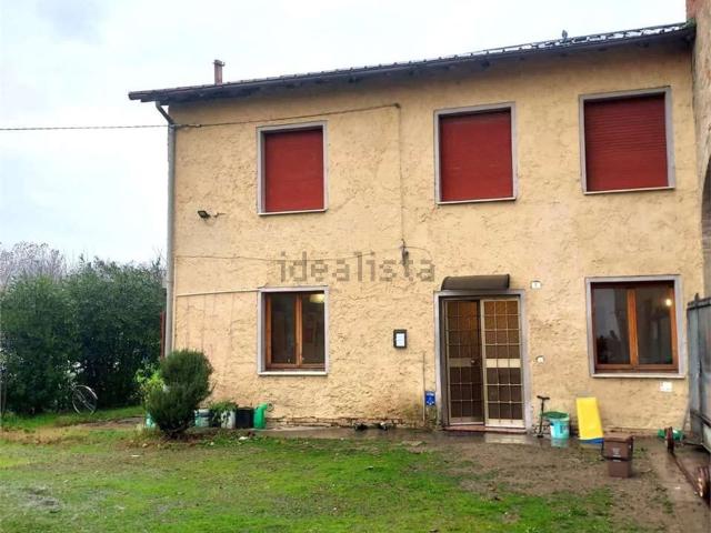 Casa in vendita a Pianura Reggiana, Re