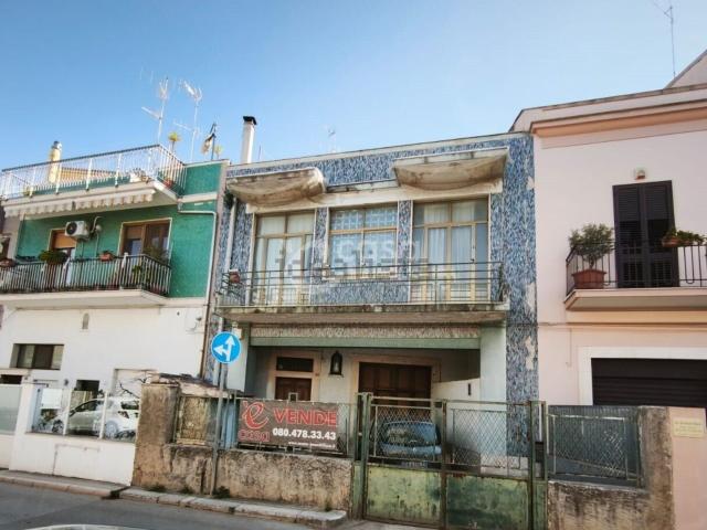 Casa in vendita a Puglia, Bari