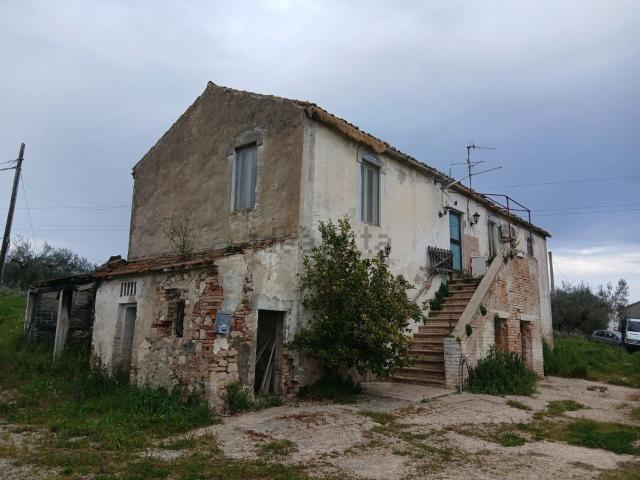 Casa in vendita a Città Sant'angelo, Abruzzo