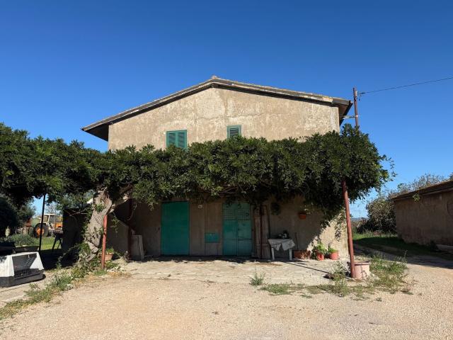 Casa in vendita a Unione di Comuni Montani Colline del Fiora, Orbetello