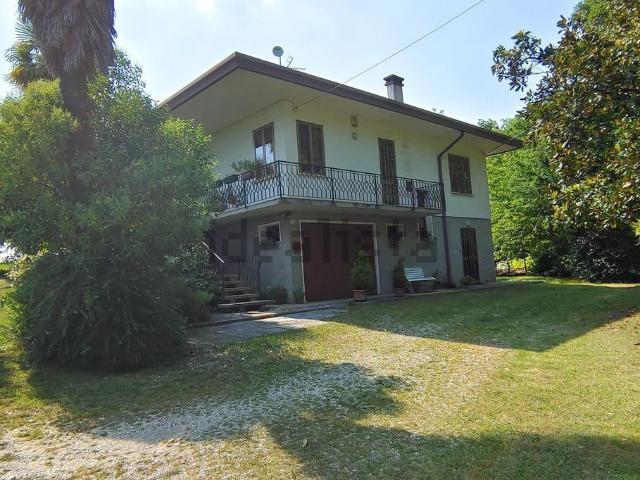 Casa in vendita a Sovilla, Nervesa Della Battaglia