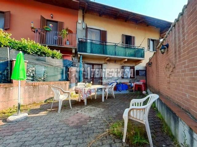 Casa in vendita a Santa Lucia, Piemonte