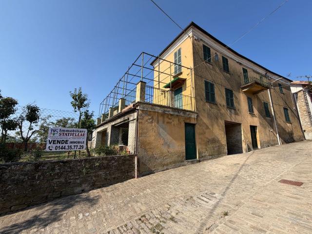 Casa in vendita a Piemonte, Alessandria