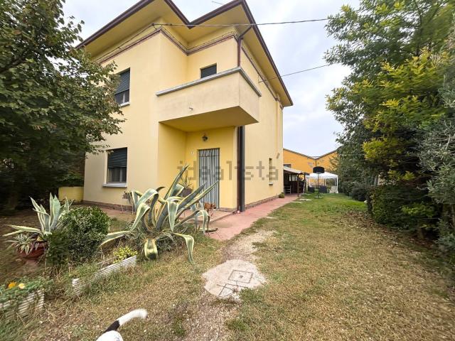 Casa in vendita a Ravenna, Reggio Emilia
