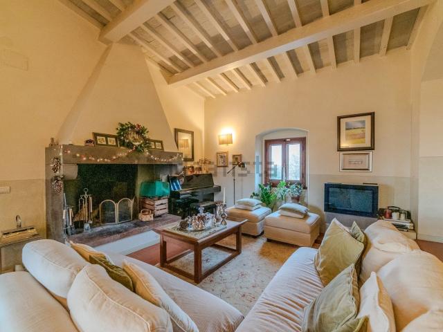 Casa in vendita a Serpiolle, Firenze