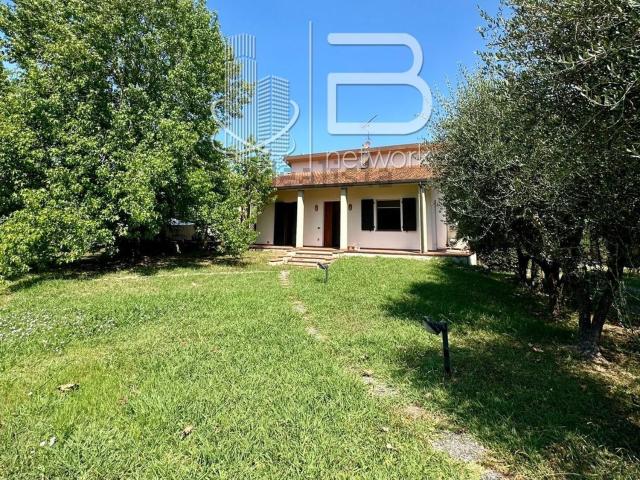 Casa in vendita a Avane, Vecchiano