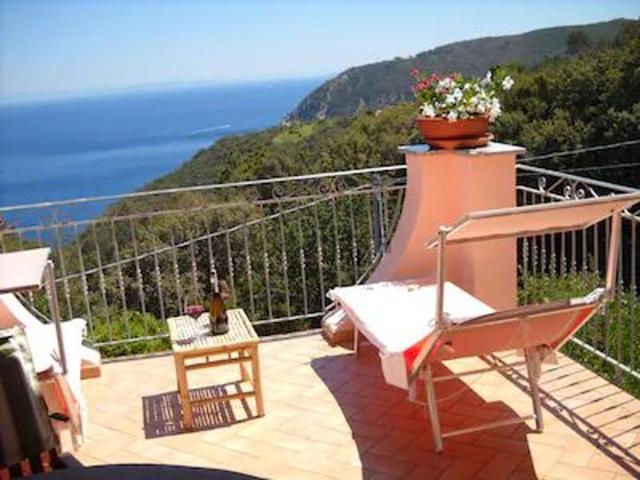 Casa in vendita a Marciana, Toscana