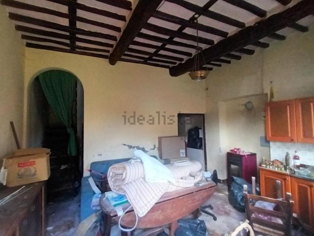 Casa in vendita a Ponte San Pietro, Bagni Di Lucca Ponte