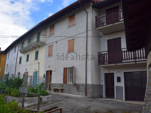 Casa in vendita a Comunità Montana della Valle Brembana, Costa Di Serina