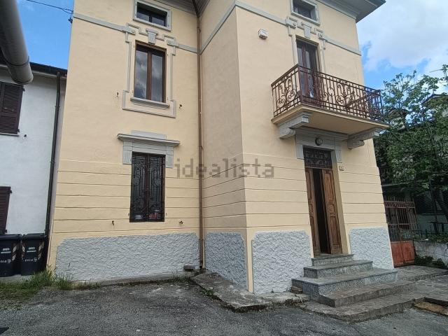 Casa in vendita a Castel San Giovanni, Reggio Emilia