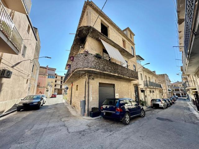 Casa in vendita a Partinico, Sicilia