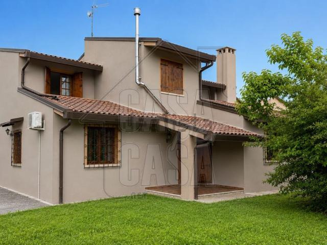 Casa in vendita a Campolongo Maggiore Chiesa, Campolongo Maggiore