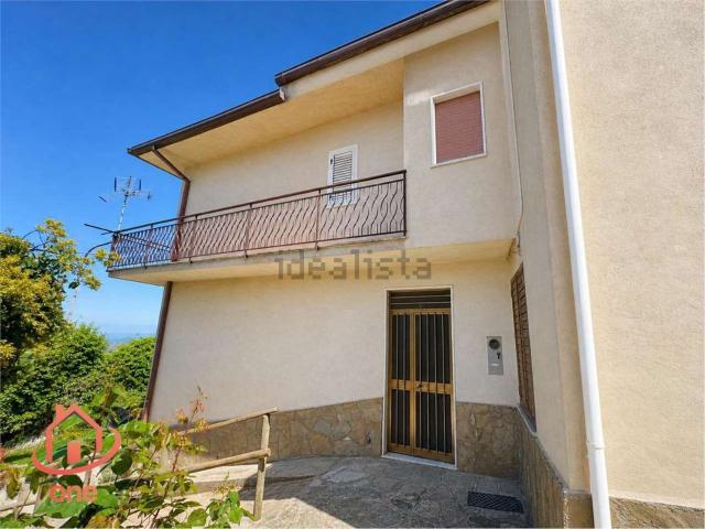 Casa in vendita a Perdifumo, Campania