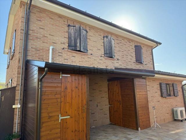 Casa in vendita a Marche, Ancona