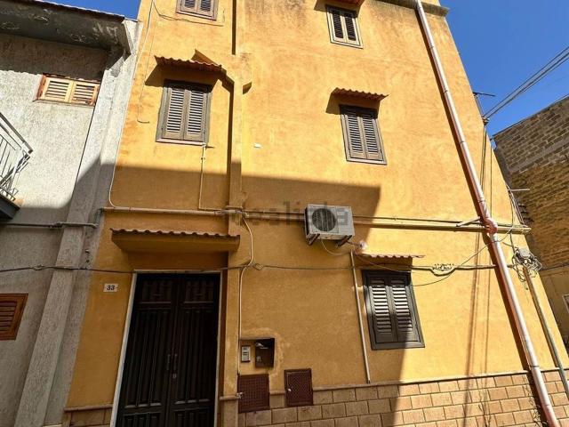Casa in vendita a Ribera, Sicilia