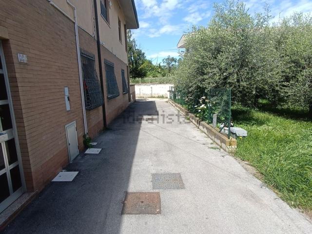 Casa in vendita a Villa del Fuoco, Pescara