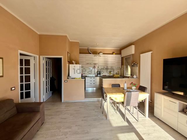 Casa in vendita a Ricciano, Uzzano E Castello