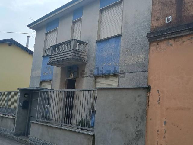 Casa in vendita a Inveruno, Lombardia