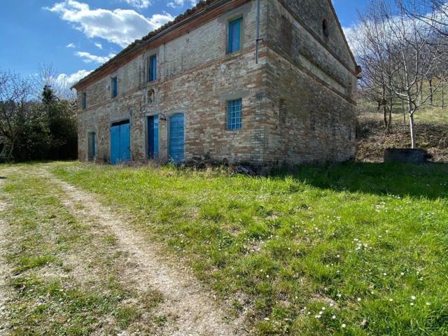 Casa in vendita a Marche, Fermo