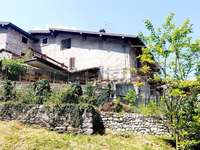 Casa in vendita a Comunità montana della valle Camonica, Braone