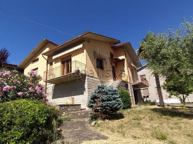Casa in vendita a Pitigliano, San Giustino