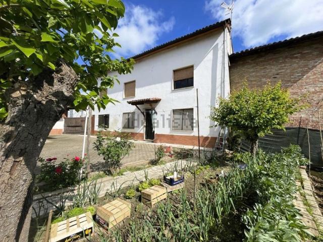 Casa in vendita a Piemonte, Alessandria