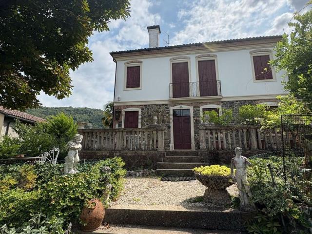 Casa in vendita a Brendola, Veneto