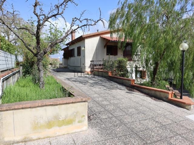 Casa in vendita a Amelia, Umbria