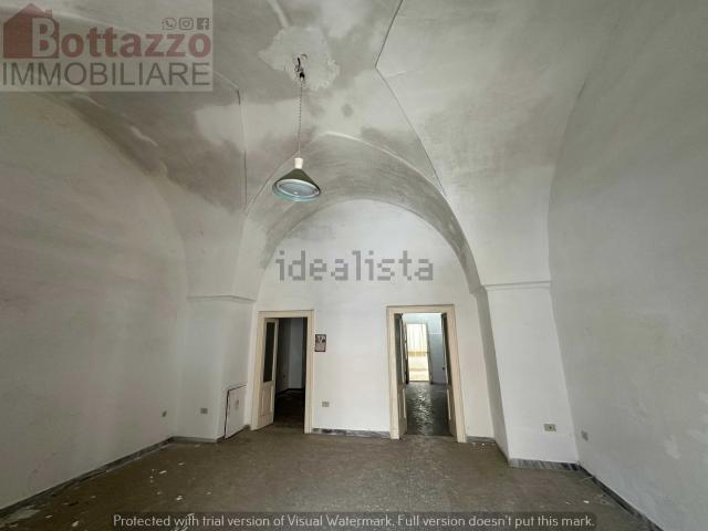 Casa in vendita a Lizzano, Taranto
