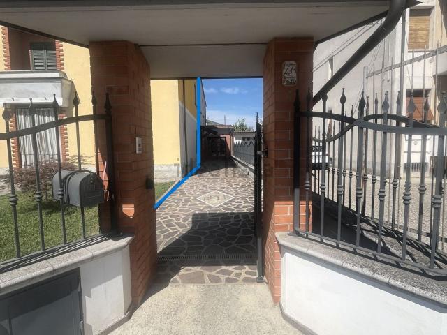 Casa in vendita a Castelponzone, Scandolara Ravara