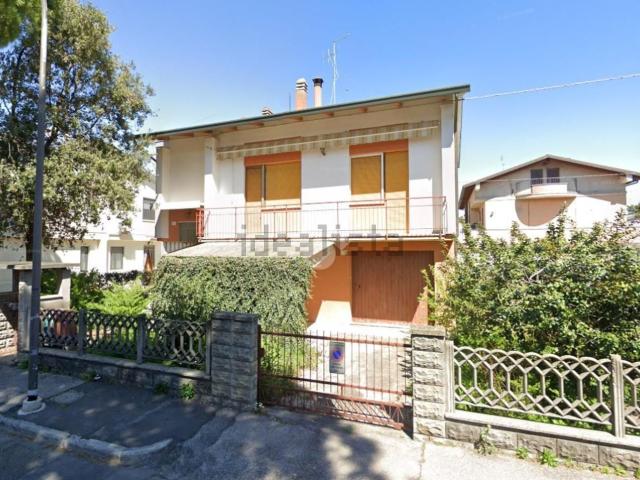 Casa in vendita a Unione di Comuni della Romagna Forlivese, Quattro