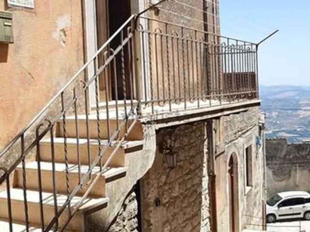 Casa in vendita a Caltabellotta, Sicilia
