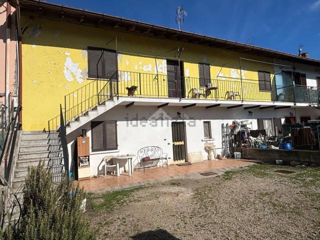 Casa in vendita a Piemonte, Novara