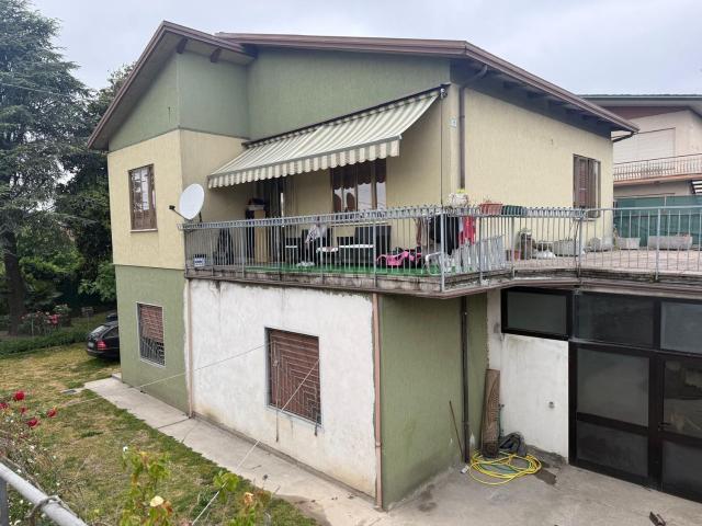 Casa in vendita a Campagna Lupia, Veneto