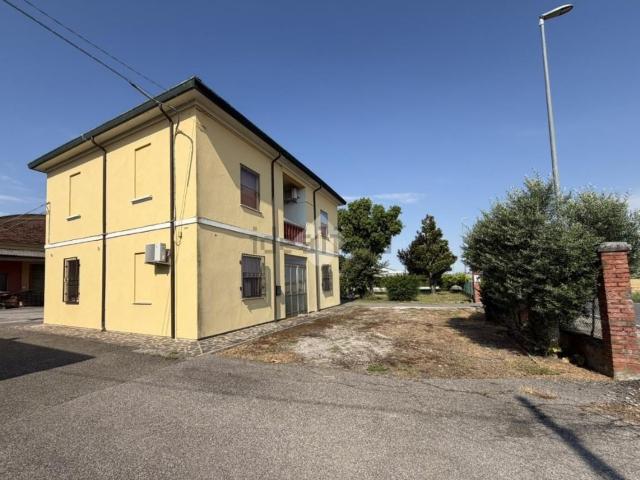 Casa in vendita a Unione dei comuni della Bassa Romagna, Lugo