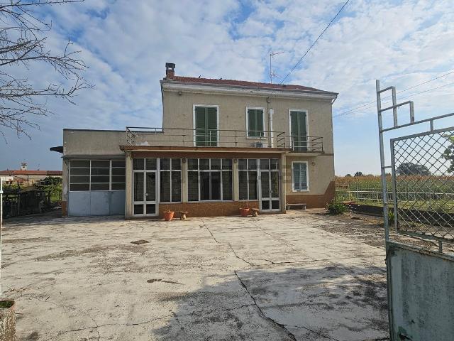 Casa in vendita a Piemonte, Alessandria
