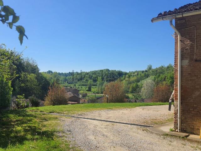 Casa in vendita a Piemonte, Asti