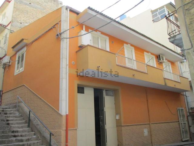 Casa in vendita a Trippodi Marianello, Licata