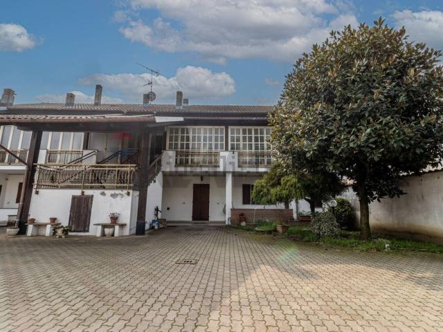 Casa in vendita a Piemonte, Vercelli