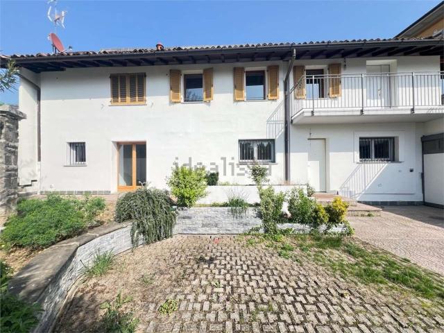Casa in vendita a Trescore Balneario, Lombardia