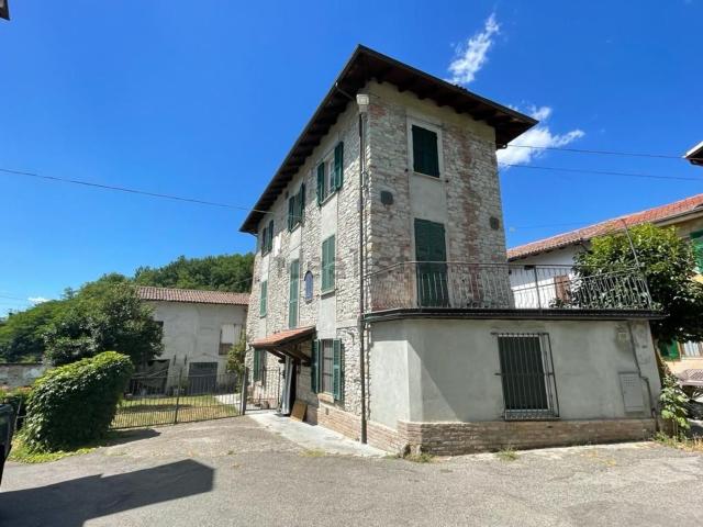 Casa in vendita a Piemonte, Alessandria