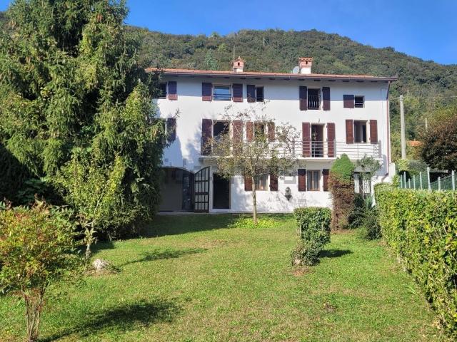 Casa in vendita a Ragogna, Friuli-Venezia Giulia
