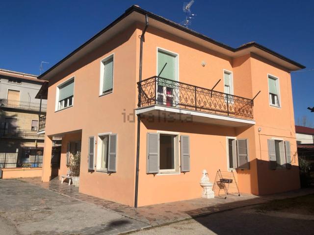 Casa in vendita a Marche, Fermo