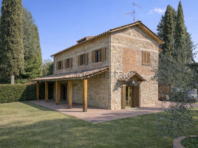 Casa in vendita a Santa Cristina, San Polo In Chianti