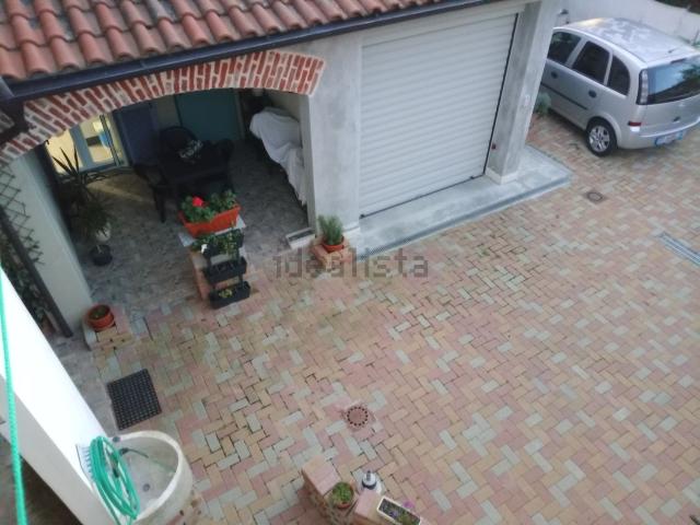 Casa in vendita a Tronzano Vercellese, Vercelli