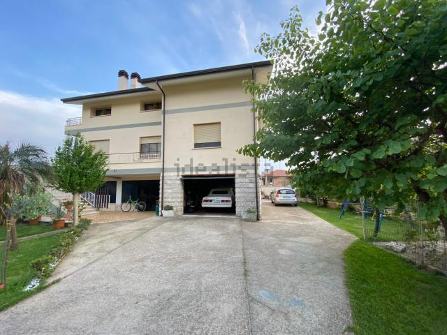 Casa in vendita a Salto Di Fondi, Lazio