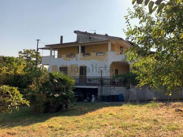Casa in vendita a San Giovanni Incarico, Lazio