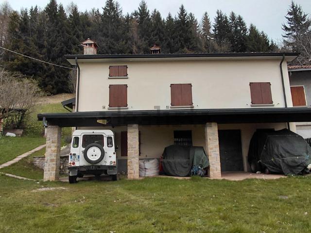 Casa in vendita a Comunità montana del Sebino bresciano, Sale Marasino
