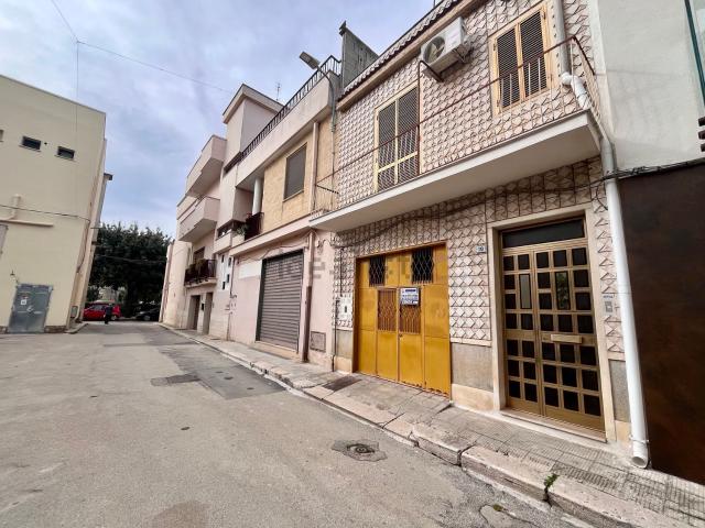 Casa in vendita a Puglia, Bari